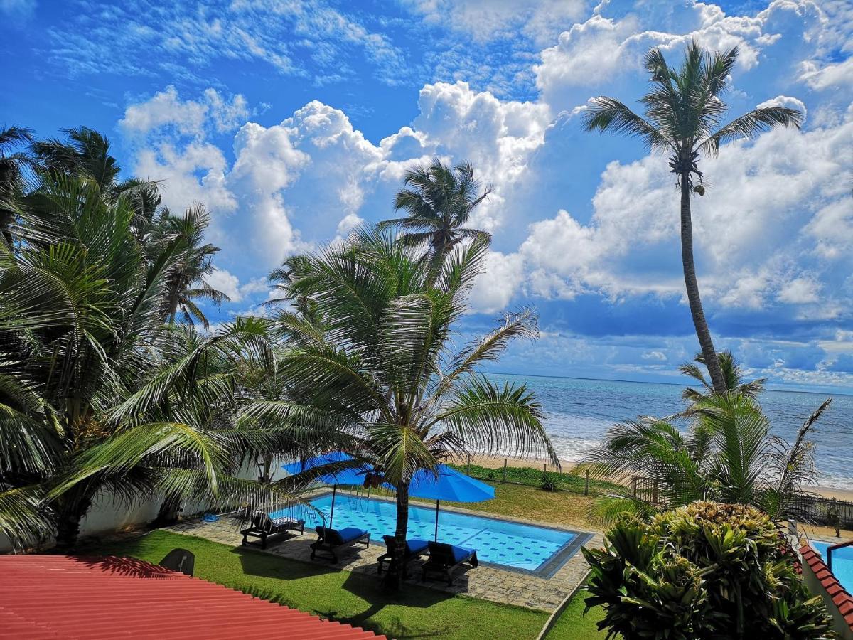 Tropical Beach House Hikkaduwa Extérieur photo